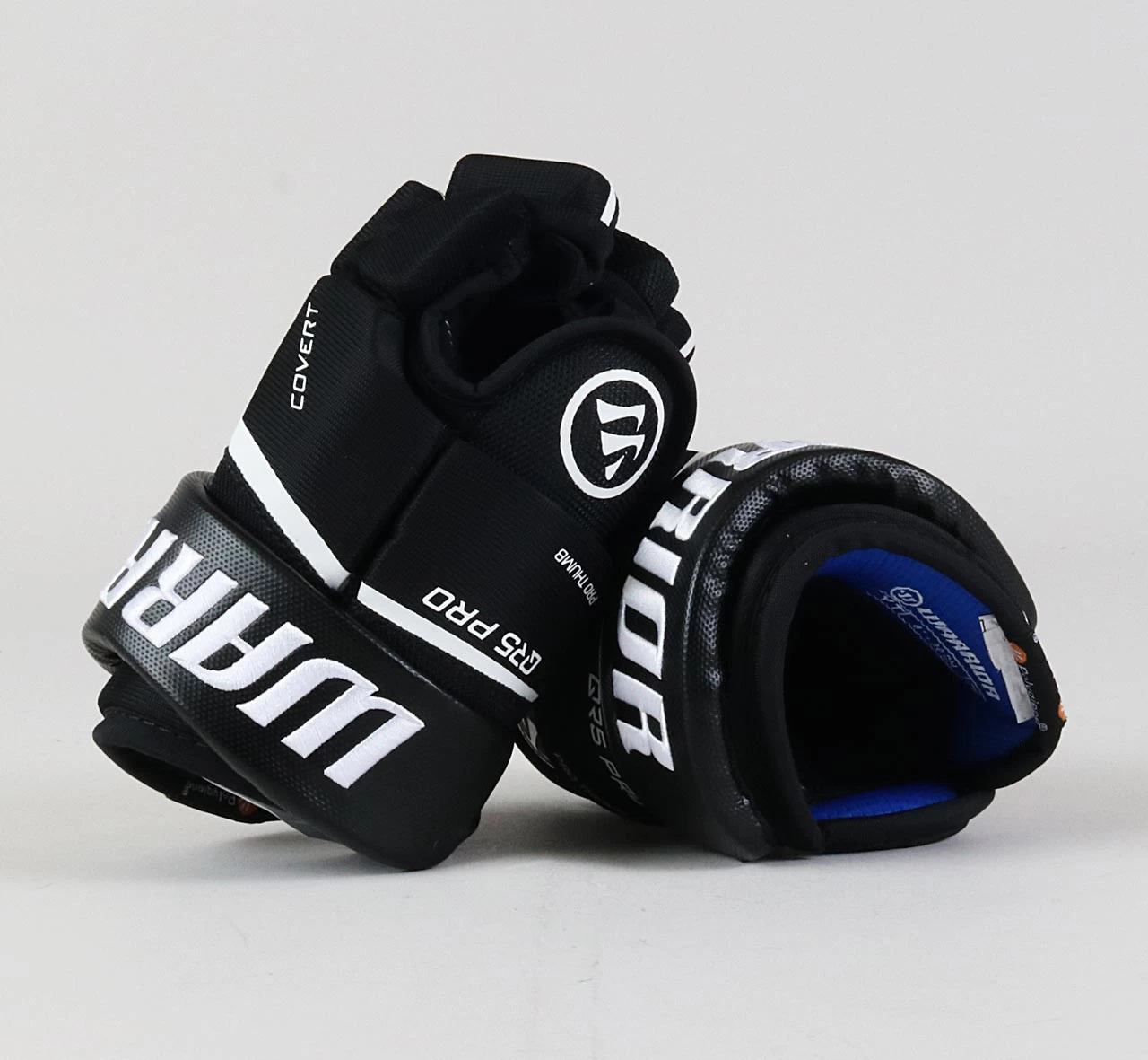 8" Warrior QR5 Pro Youth Black Gloves 1 8" Warrior QR5 Pro Youth Black Gloves