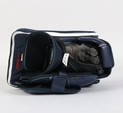 Regular - CCM Extreme Flex 4 Navy Blue Blocker - Tomas Vomacka Nashville Predators -Professional Hockey Equipment Store 1907 13 0006 c 54254.1659537152.1280.1280