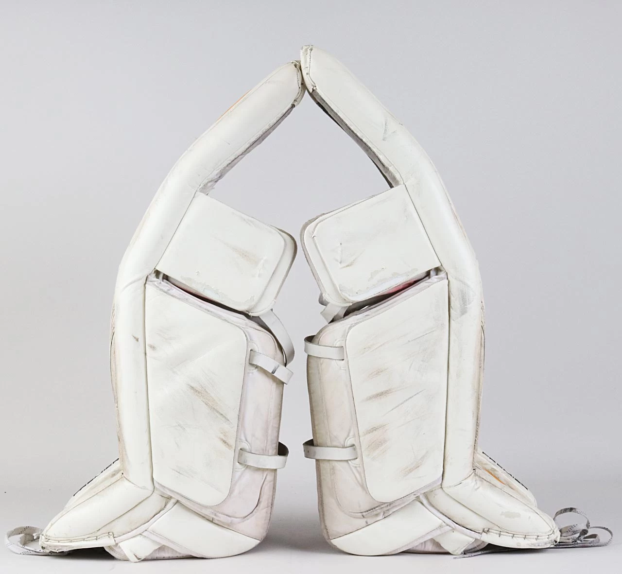 37" - CCM Premier White Pads - Green Bay Gamblers 2 37" - CCM Premier White Pads - Green Bay Gamblers - Image 2