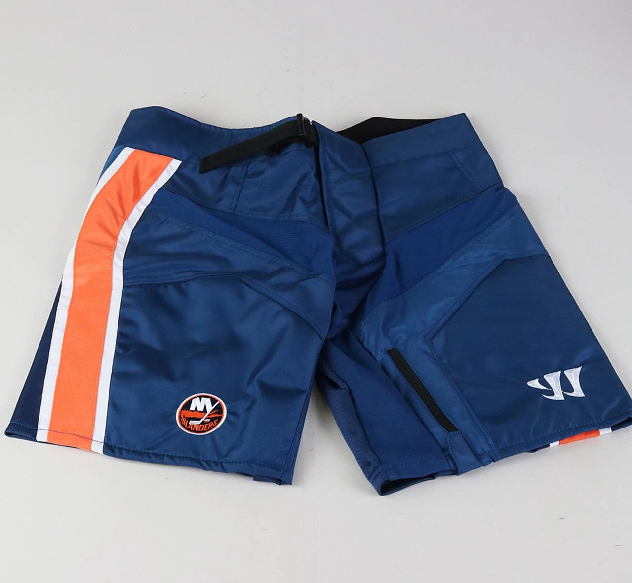 Size XL - Warrior Covert QRE Girdle Shell - Team Stock New York Islanders #2 1 Size XL - Warrior Covert QRE Girdle Shell - Team Stock New York Islanders #2