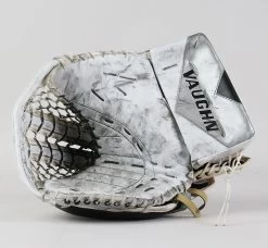 Full Right - Vaughn Velocity V6 2000 Pro White Glove - Cal Petersen Los Angeles Kings