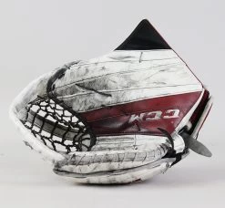 Full Right - CCM Extreme Flex 5 White Glove - David Tendeck Rapid City Rush