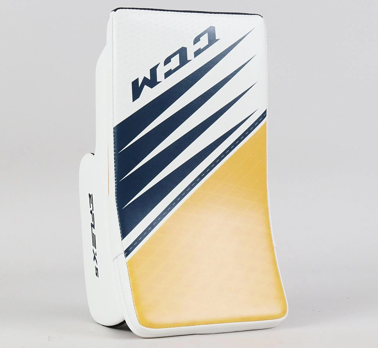 Regular - CCM Extreme Flex 5 White Blocker - David Rittich Nashville Predators #2 1 Regular - CCM Extreme Flex 5 White Blocker - David Rittich Nashville Predators #2