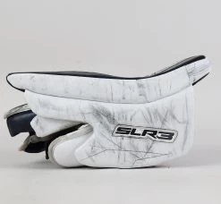 Regular - Vaughn Ventus SLR3 White Blocker - Devin Cooley Nashville Predators -Professional Hockey Equipment Store 2073 13 0007 d 79226.1688748527.1280.1280